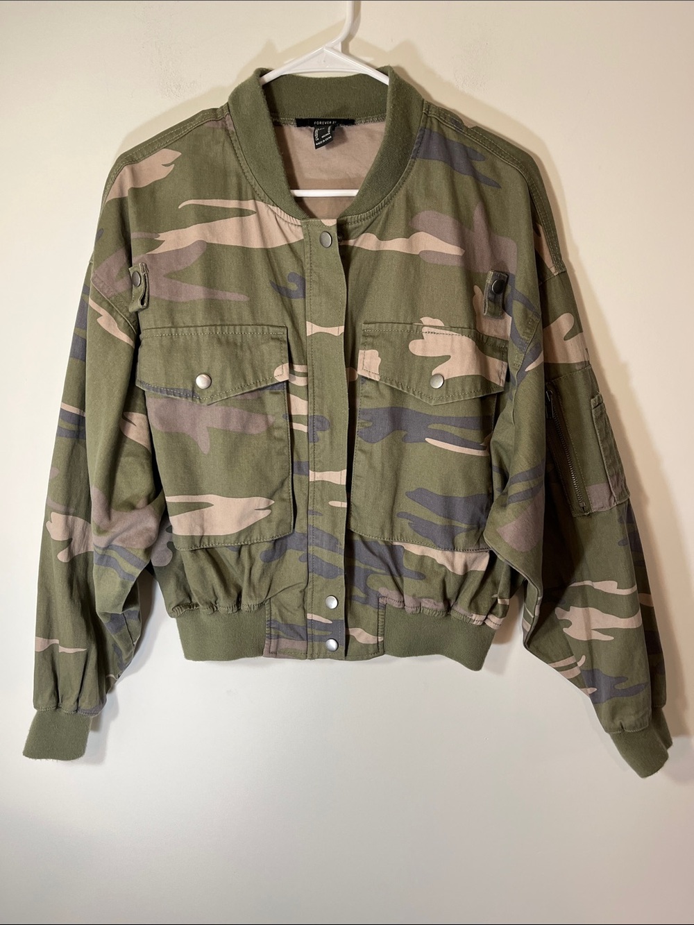 Forever 21 Forever 21 Jacket Featuring An Allover Camouflage Print medium